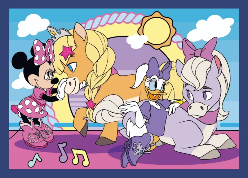 4 Puzzles - Magic moments + 1 Poster