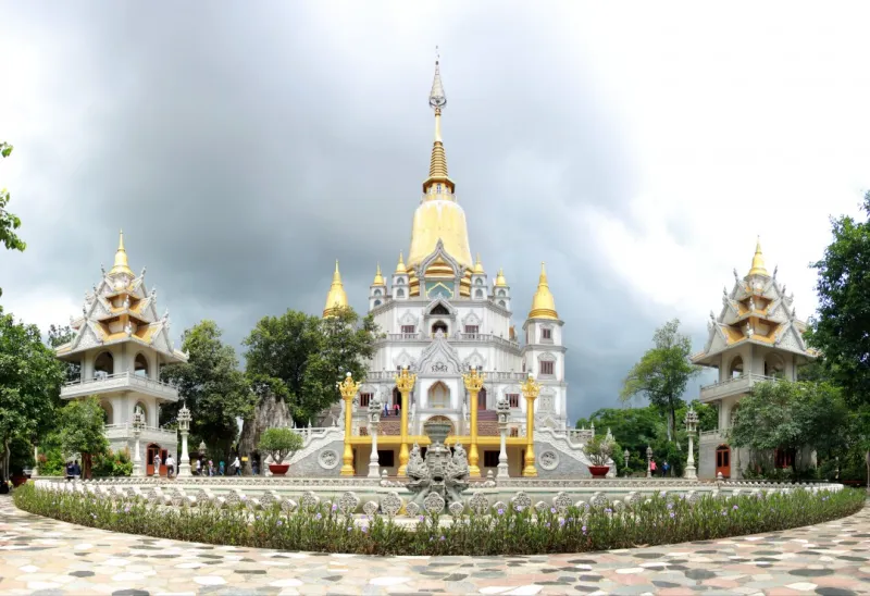 XXL Pieces - Buu Long Temple