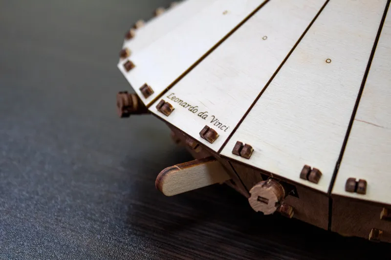 3D Wooden Jigsaw Puzzle - Da Vinci Tank