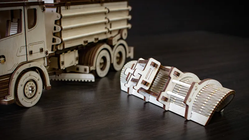 3D Wooden Jigsaw Puzzle - Snowtruck