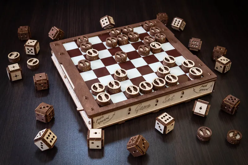 Mechanical 3D-puzzle of the Classic Board Games