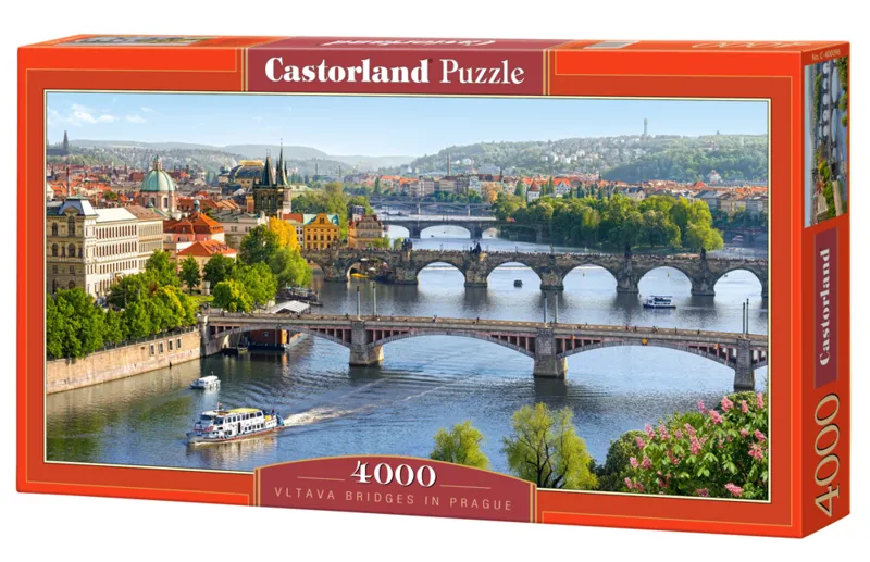 Czech Republic, Prague: Vltava bridge