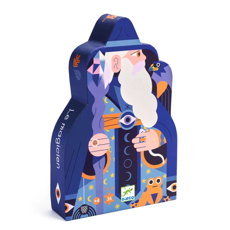 The Magician with the Crystal Sceptre