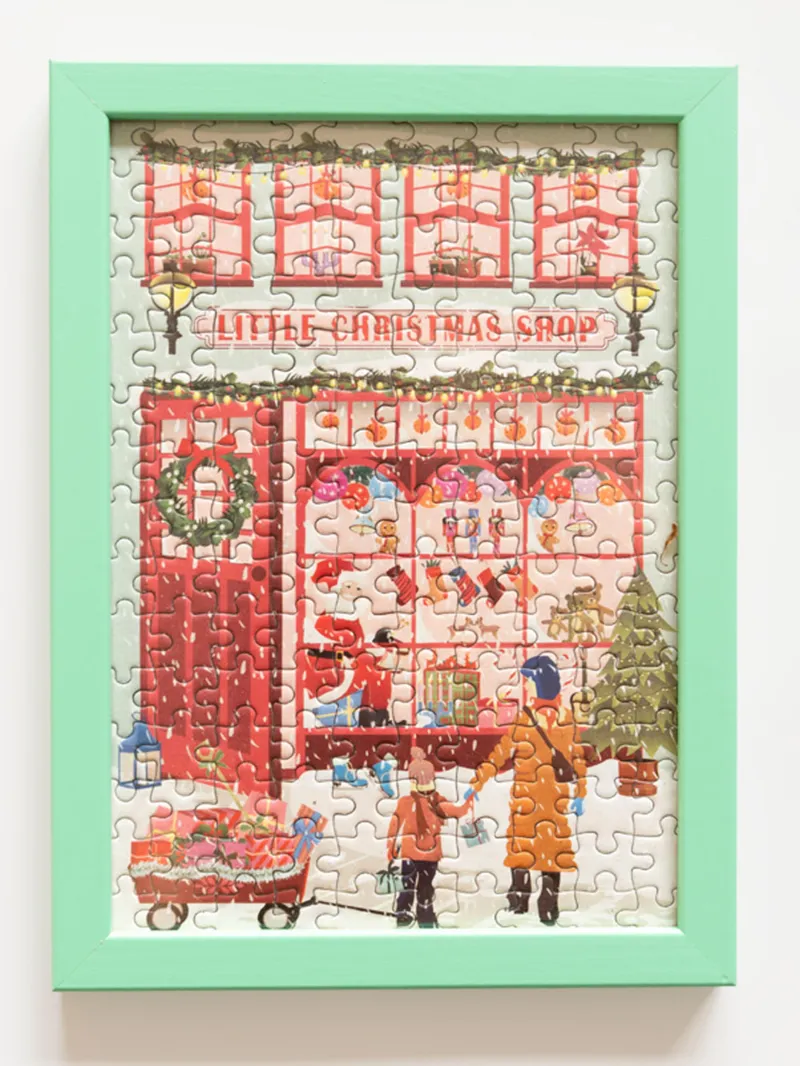 Little Christmas Shop