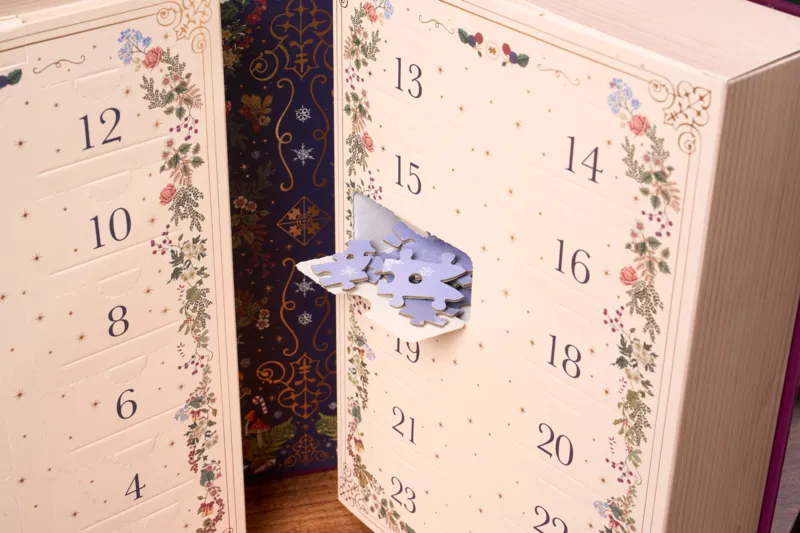 24 Mini-Puzzles - The Art File: Tales of Christmas Advent Calendar
