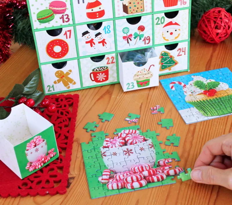 Advent Calendar - Sweet Christmas - 24 Puzzles