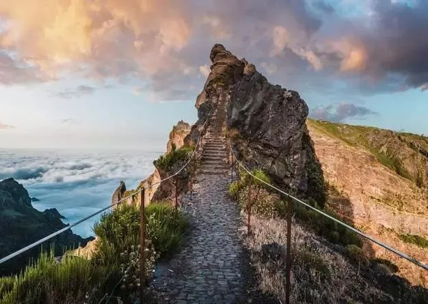 Celestial Mountains Trail