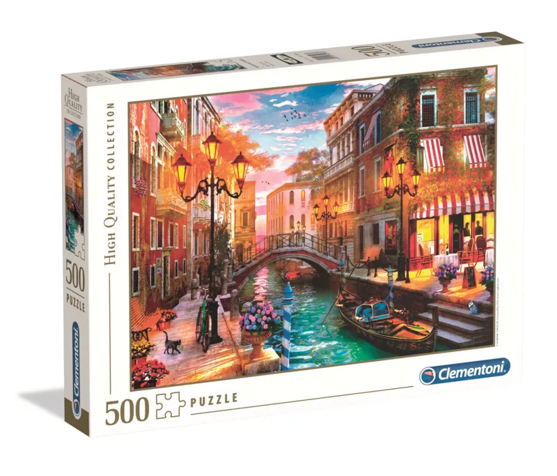 Sunset over Venise