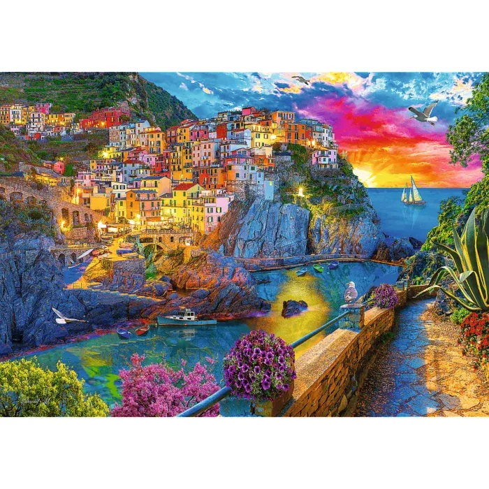 Evening walk through Cinque Terre