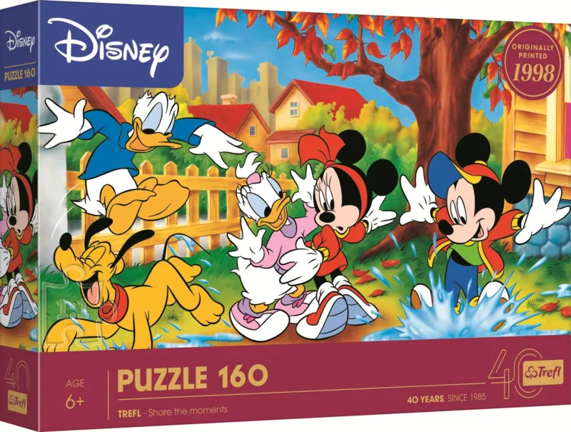 40th anniversary Trefl - Playing in puddles - Disney Mickey Mouse and Friends
